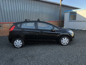 Used Ford Fiesta 2010 for sale - 78352225: Photo