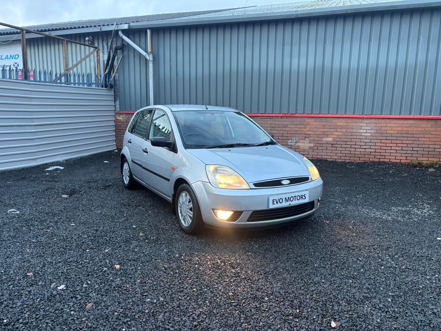 Used Ford Fiesta 2003 for sale - 76864282: Photo 3