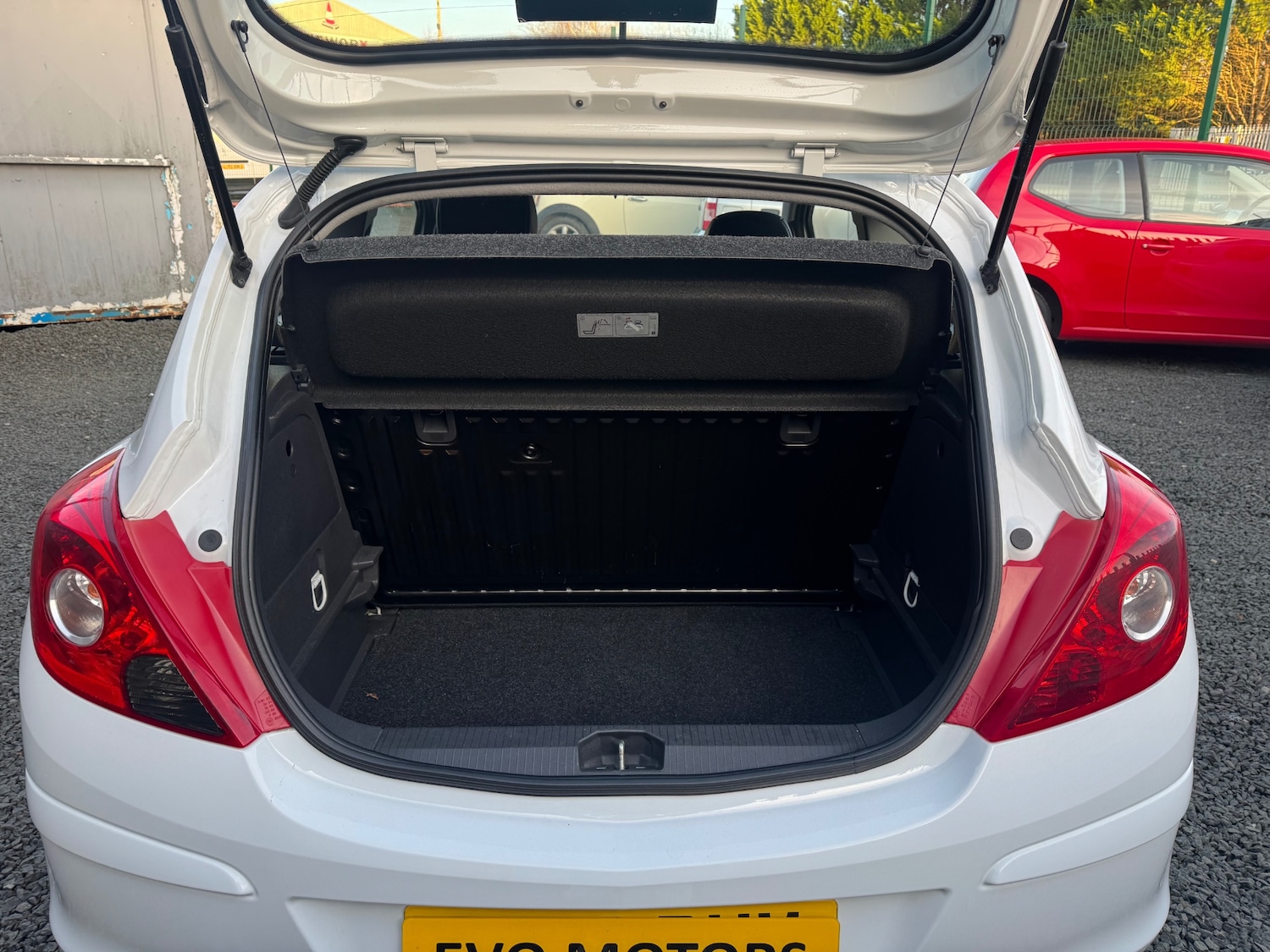 Used Vauxhall Corsa 2012 for sale - 77699039: Photo 19