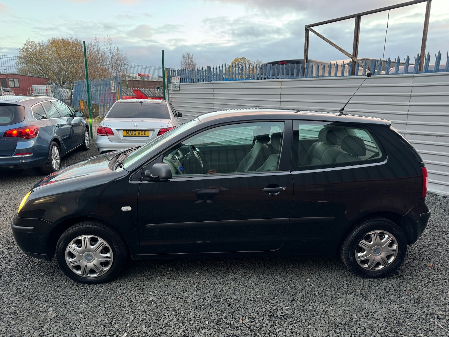 Used Volkswagen Polo 2004 for sale - 76589938: Photo 8