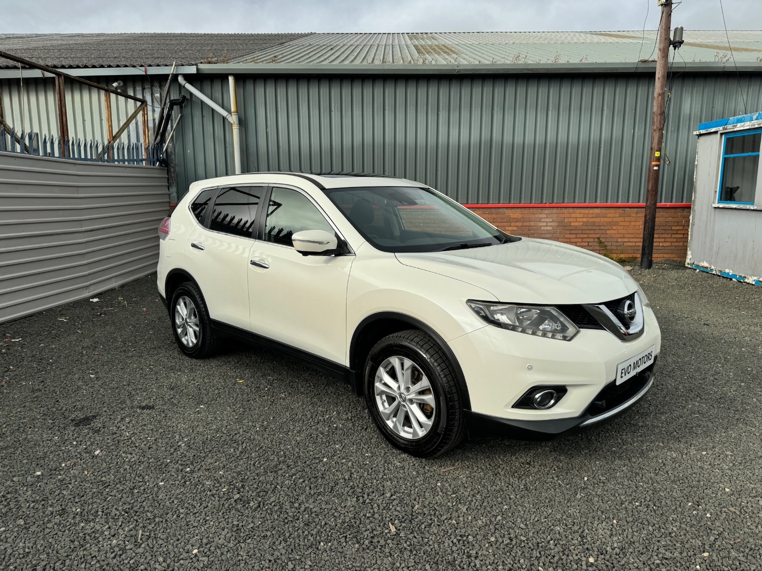 Used Nissan X-Trail 2015 for sale - 76383208: Photo 3