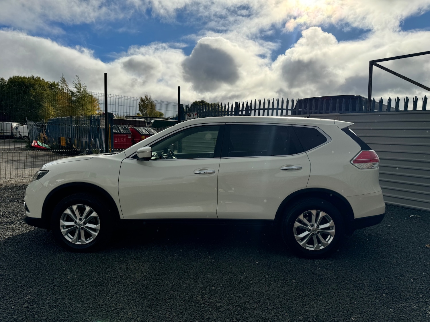 Used Nissan X-Trail 2015 for sale - 76383208: Photo 8
