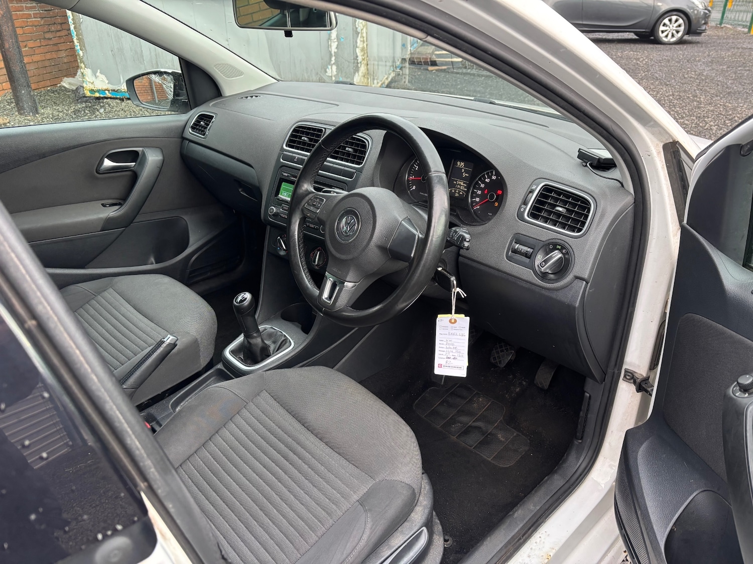 Used Volkswagen Polo 2012 for sale - 77459978: Photo 2