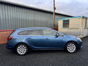 Used Vauxhall Astra 2015 for sale - 76479580: Photo