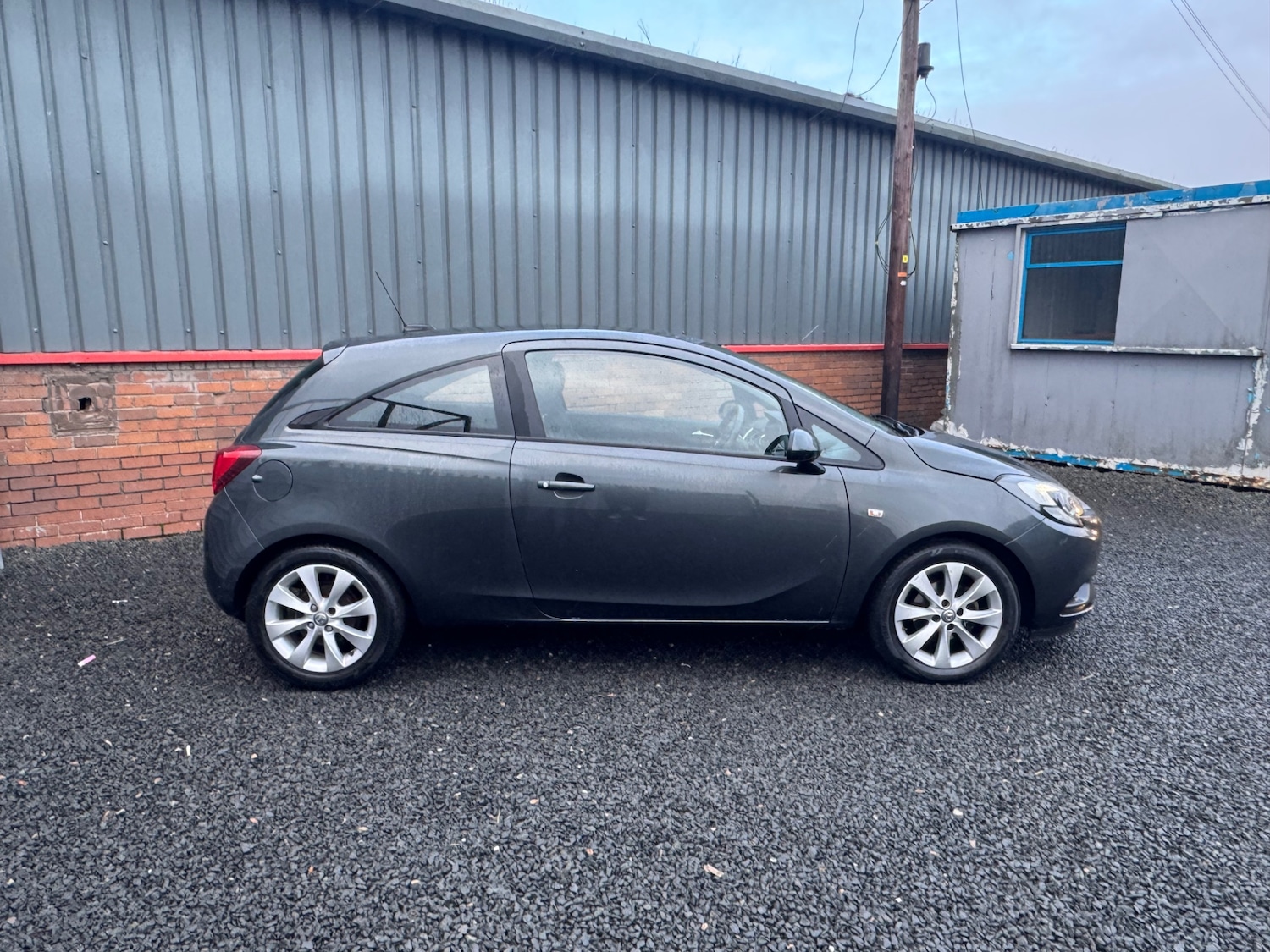 Used Vauxhall Corsa 2017 for sale - 77446230: Photo 2