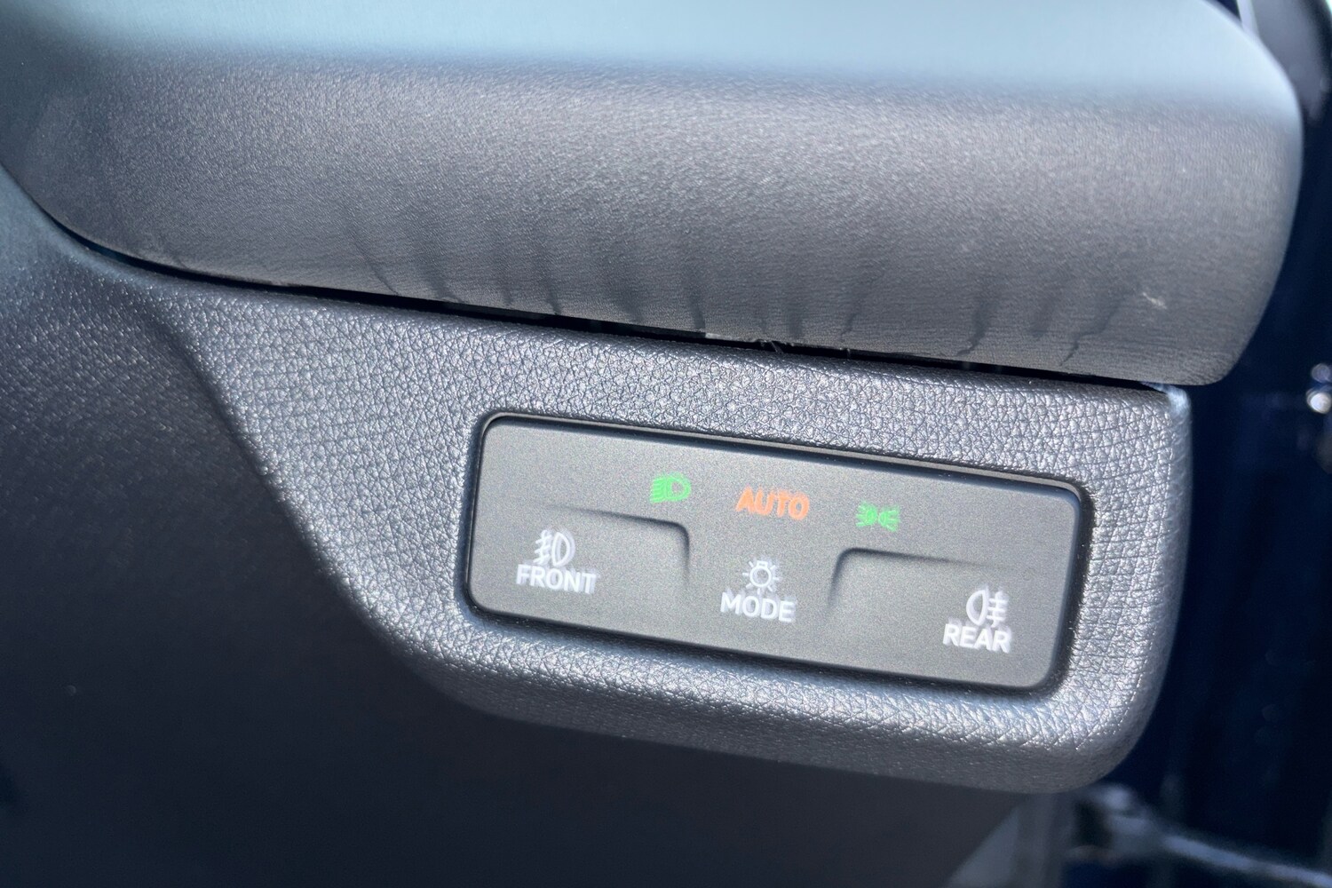 Used Cupra Terramar 2025 for sale - 77941900: Photo 24