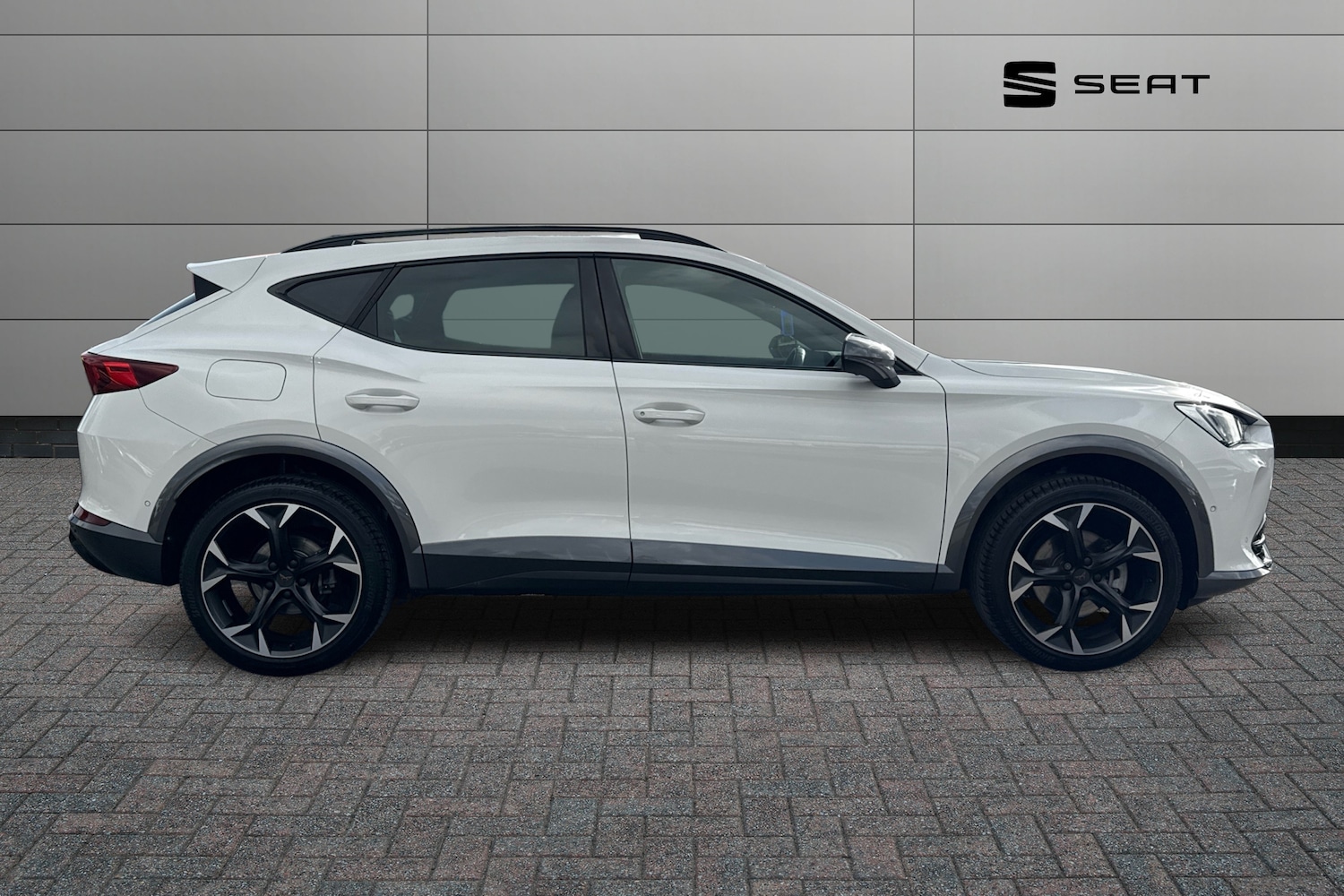 Used Cupra Formentor 2023 for sale - 76675890: Photo 4