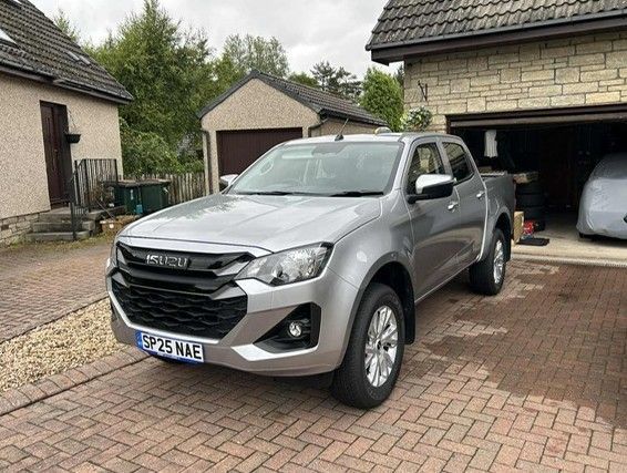 Used Isuzu D-Max 2025 for sale - 76218984: Photo 1
