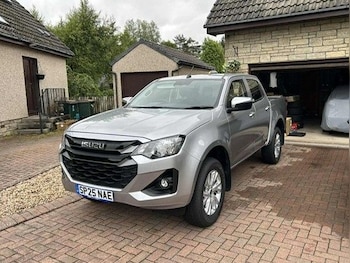 Used Isuzu D-Max 2025 for sale - 76218984: Photo