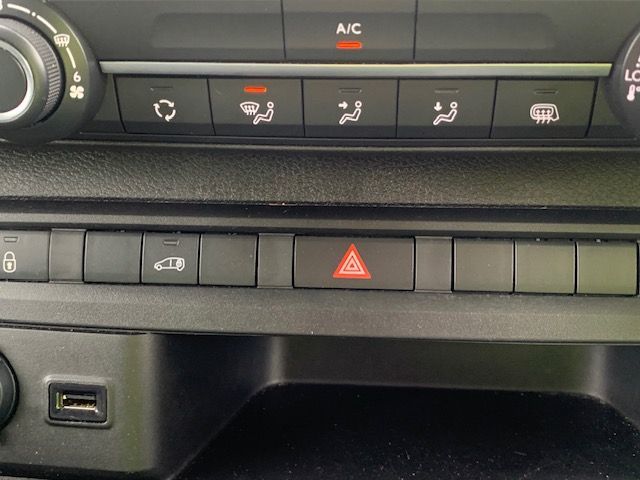 Used Vauxhall Vivaro 2023 for sale - 77850506: Photo 14