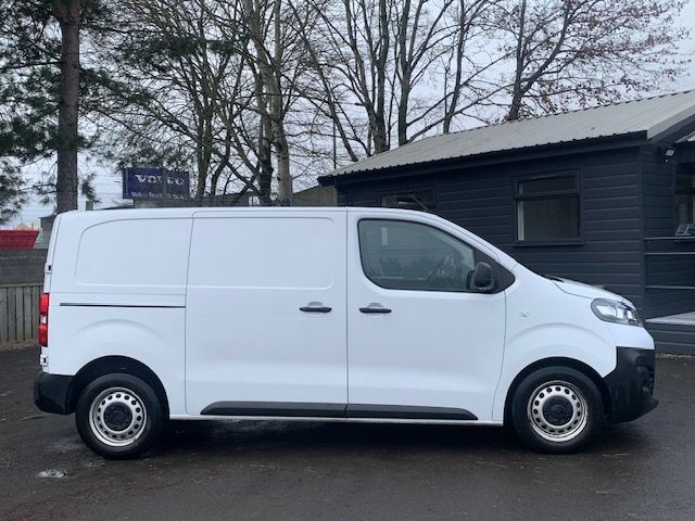 Used Vauxhall Vivaro 2023 for sale - 77850506: Photo 8