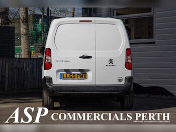 Used Peugeot Partner 2019 for sale - 75728040: Photo