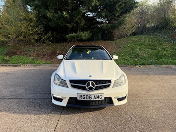 Used Mercedes-Benz C Class 2012 for sale - 76437150: Photo