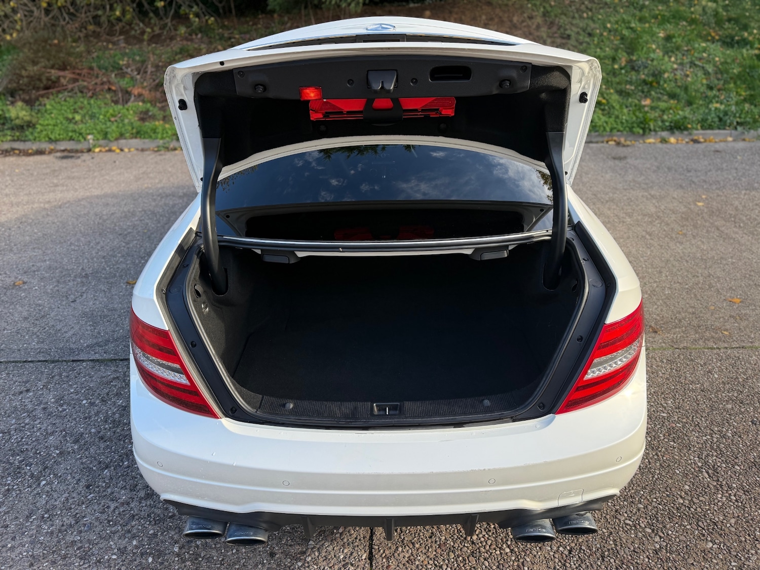 Used Mercedes-Benz C Class 2012 for sale - 76437150: Photo 9