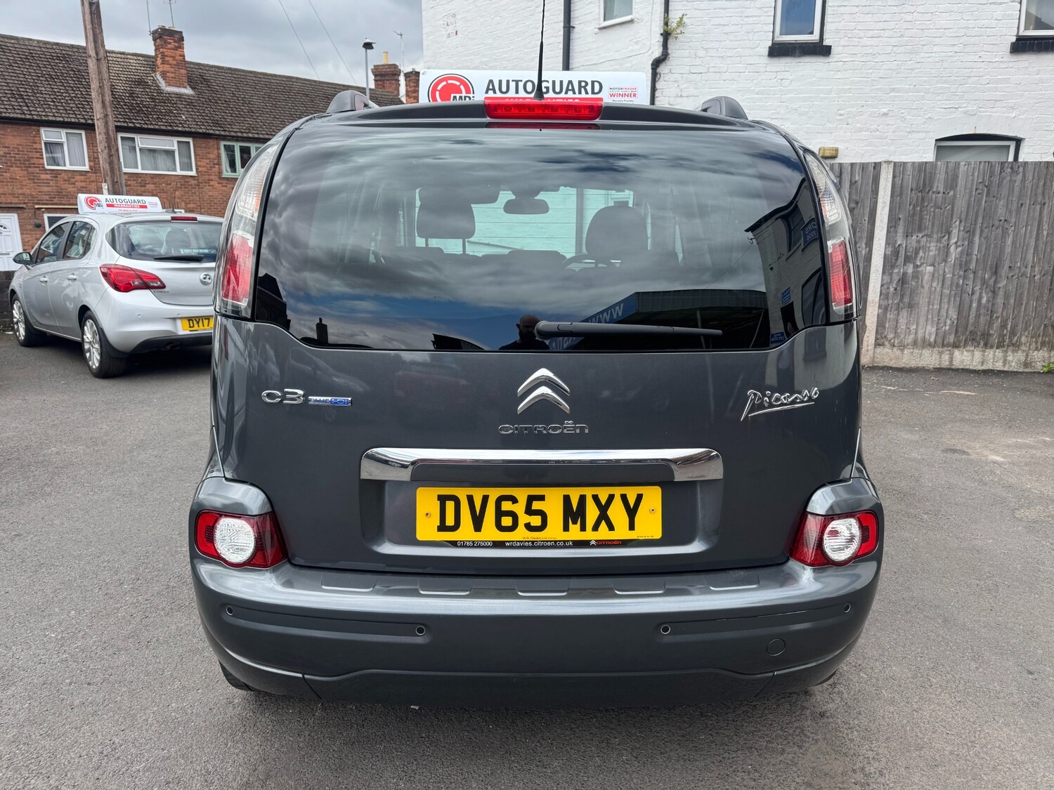 Vehicle 5