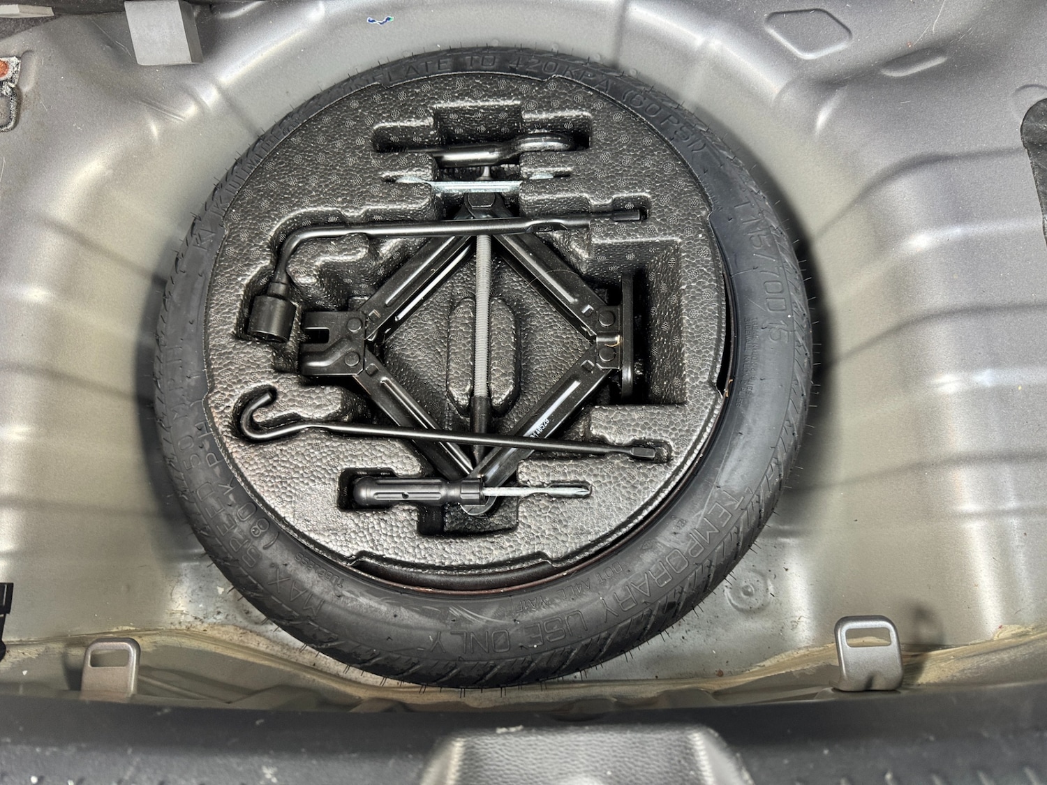 Used Hyundai i10 2015 for sale - 76736802: Photo 13