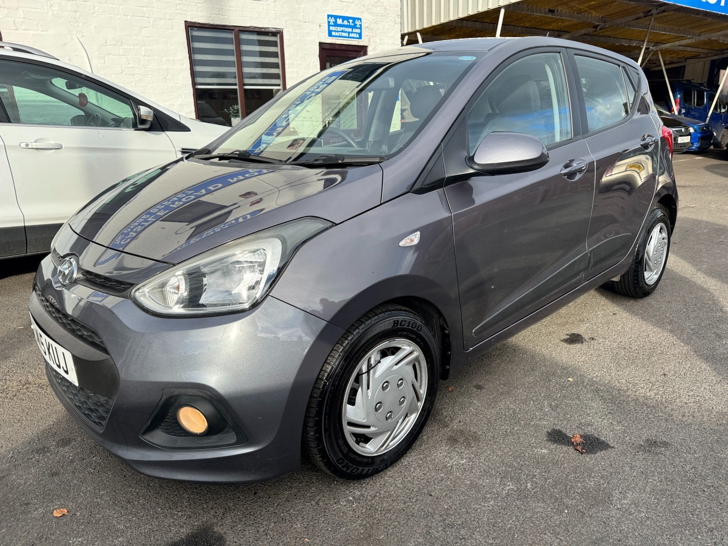 Used Hyundai i10 2015 for sale - 76736802: Photo 2