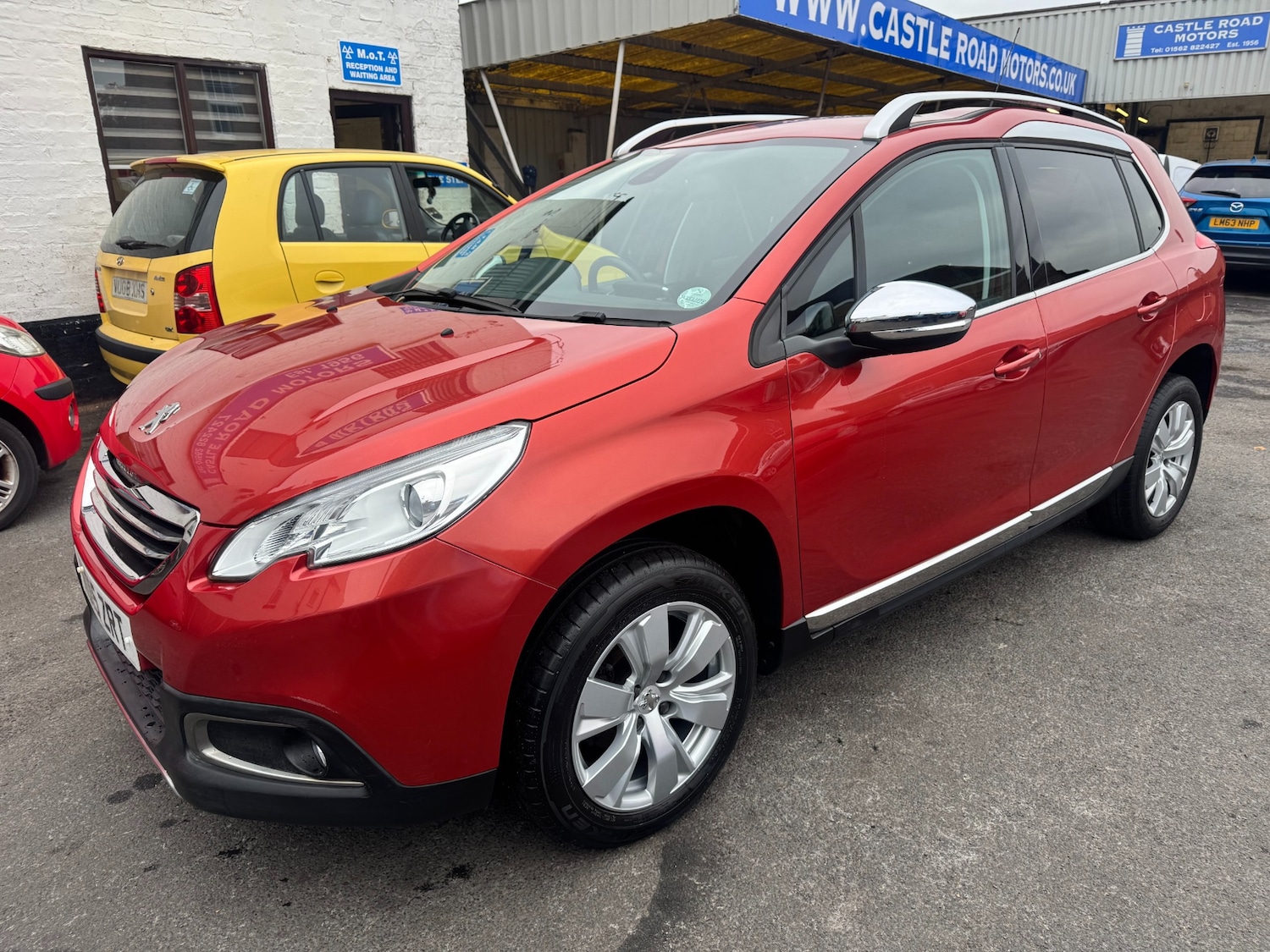 Used Peugeot 2008 2015 for sale - 76737907: Photo 1
