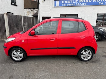 Used Hyundai i10 2010 for sale - 76492473: Photo
