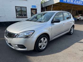 2009 (59) - 1.4 1 5dr