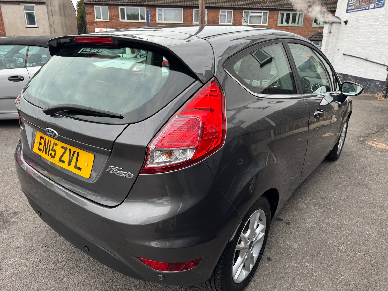 Used Ford Fiesta 2015 for sale - 76330060: Photo 6