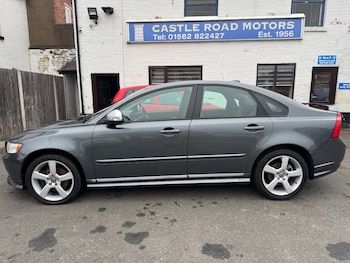 Used Volvo S40 2012 for sale - 76264345: Photo 2