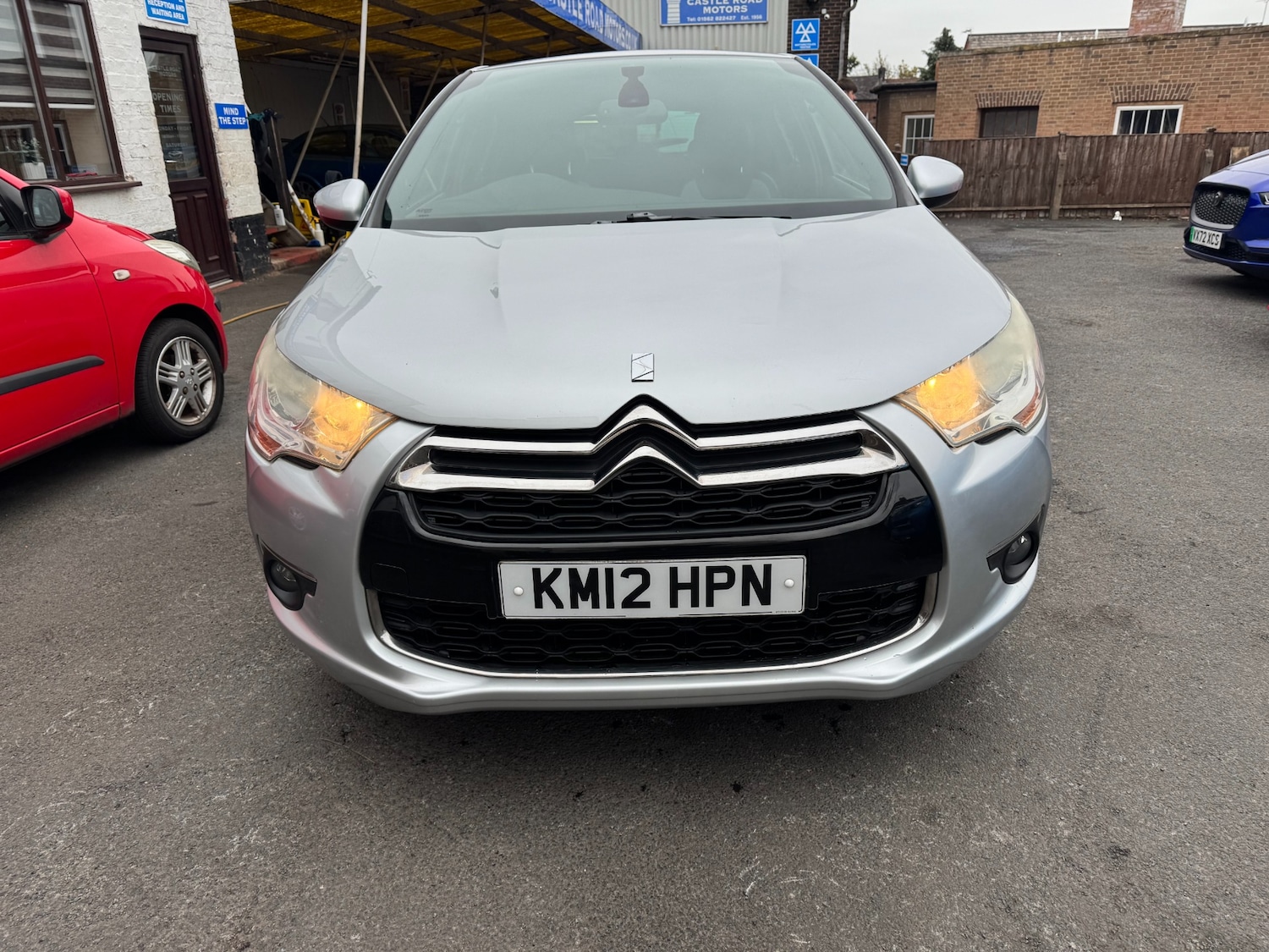 Used Citroen DS4 2012 for sale - 76736727: Photo 2
