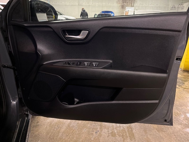 Used Kia Rio 2023 for sale - 76981729: Photo 11