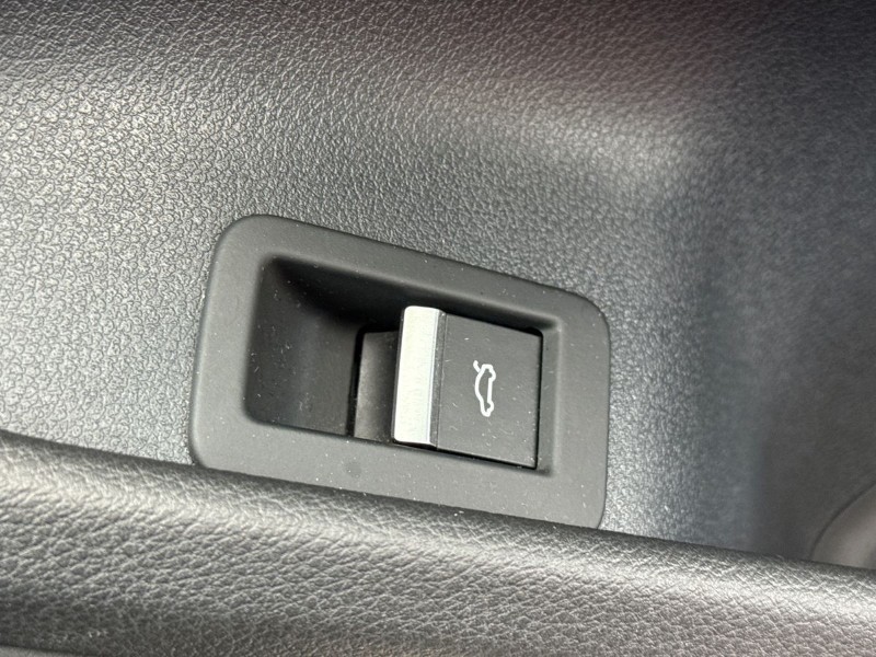 Used Audi A4 2020 for sale - 76982053: Photo 44