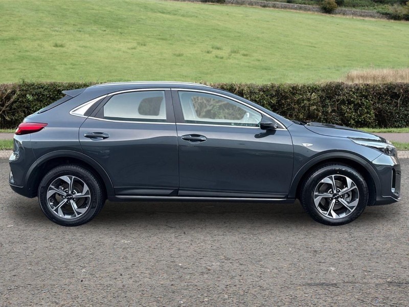 Used Kia XCeed 2023 for sale - 76981157: Photo 5