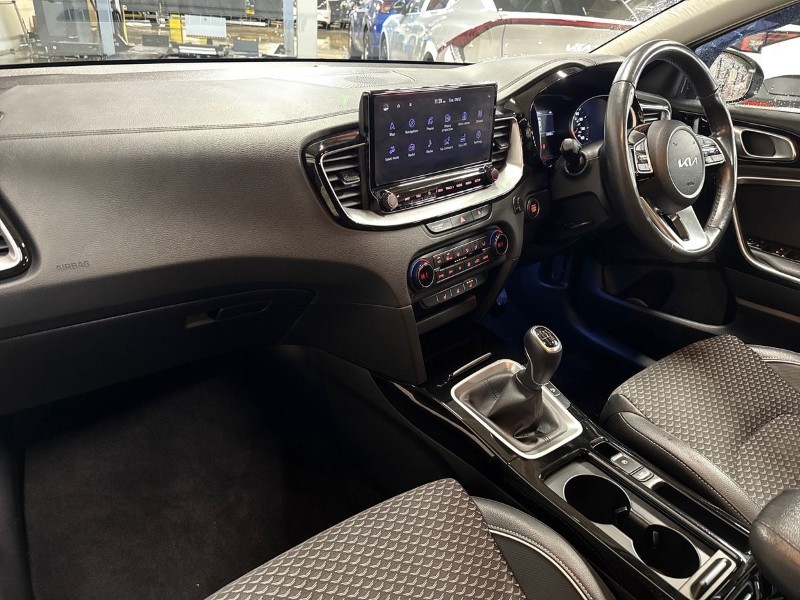 Used Kia XCeed 2022 for sale - 76982292: Photo 31