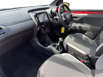 Used Toyota AYGO 2021 for sale - 79469402: Photo