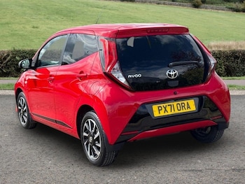Used Toyota AYGO 2021 for sale - 79469402: Photo