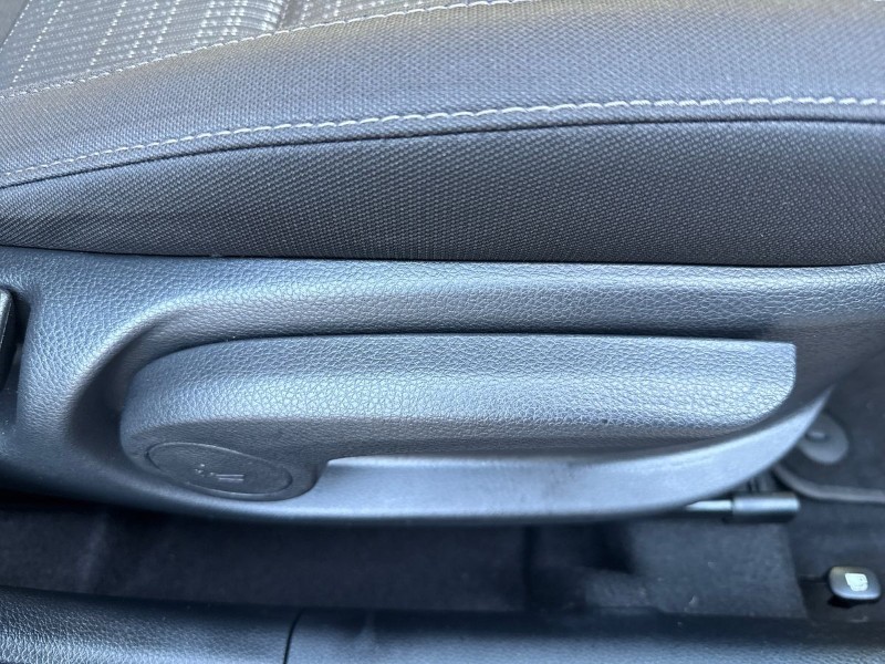 Used Kia Stonic 2023 for sale - 76981160: Photo 14