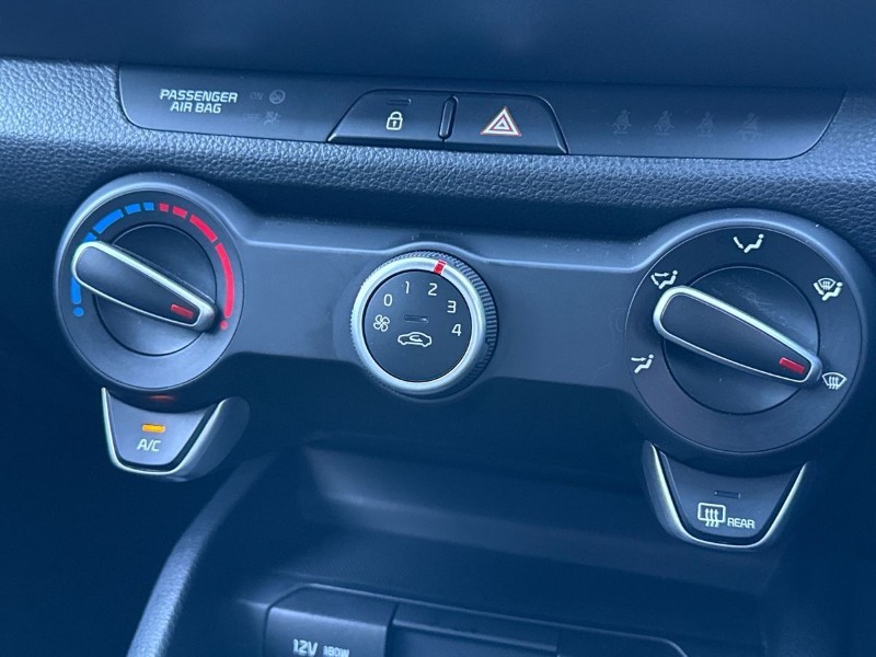 Used Kia Stonic 2023 for sale - 76981160: Photo 24