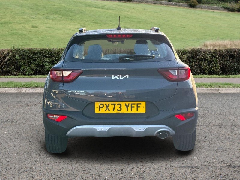 Used Kia Stonic 2023 for sale - 76981160: Photo 6