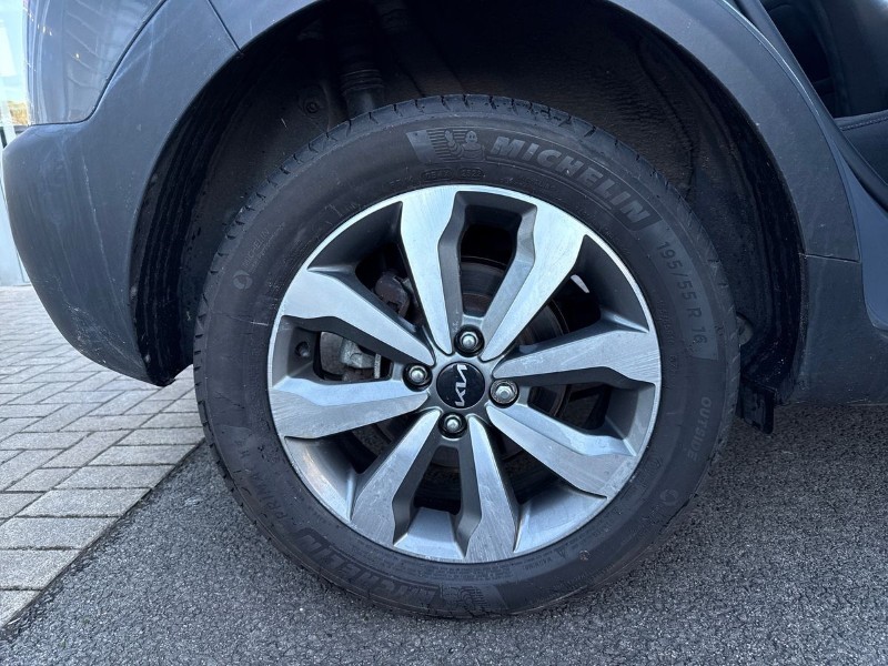 Used Kia Stonic 2023 for sale - 76981160: Photo 8