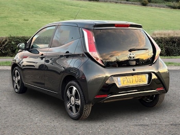 Used Toyota AYGO 2017 for sale - 76981628: Photo