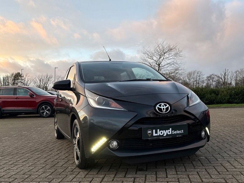 Used Toyota AYGO 2017 for sale - 76981628: Photo 34