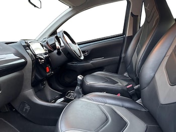 Used Toyota AYGO 2017 for sale - 76981628: Photo