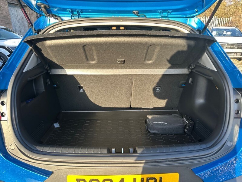 Used Kia Stonic 2024 for sale - 77445793: Photo 34