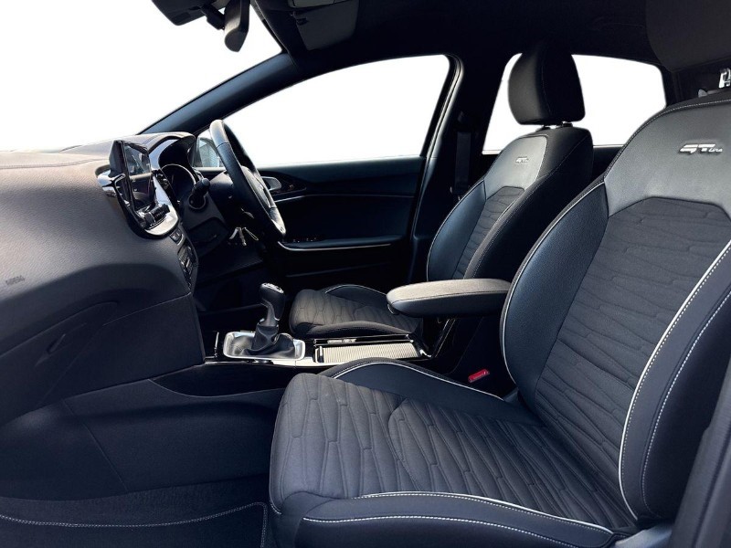 Used Kia Ceed 2025 for sale - 77036192: Photo 3