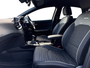 Used Kia Ceed 2025 for sale - 77036192: Photo