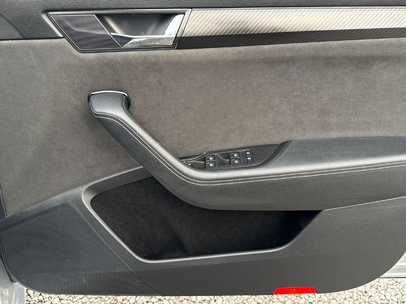 Used Skoda Superb 2024 for sale - 77449960: Photo 11
