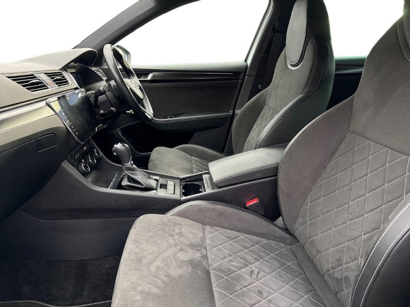 Used Skoda Superb 2024 for sale - 77449960: Photo 3