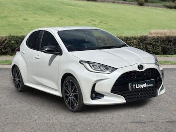 Used Toyota Yaris 2023 for sale - 78555661: Photo