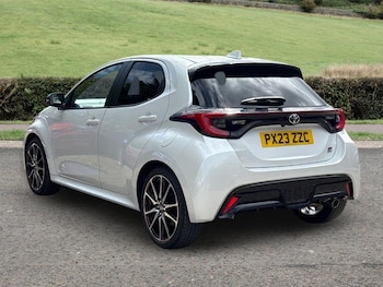 Used Toyota Yaris 2023 for sale - 78555661: Photo