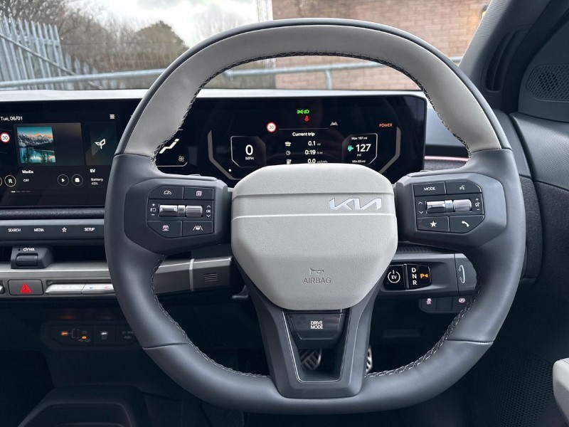 Used Kia EV3 2025 for sale - 77116222: Photo 17