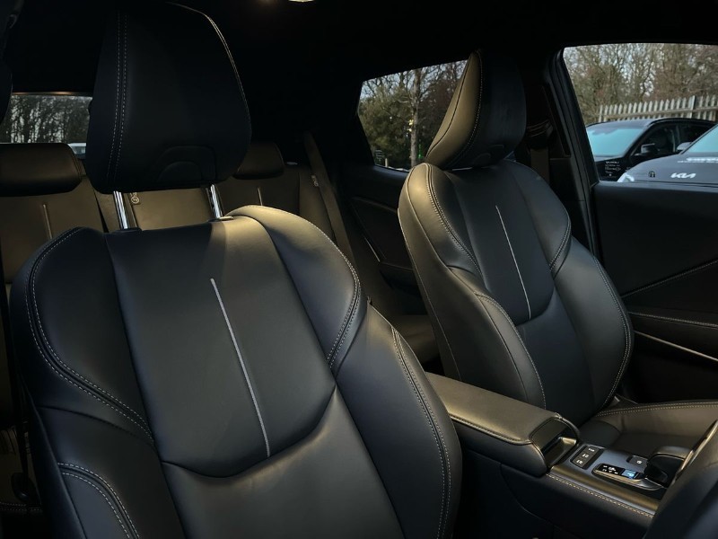 Used Lexus LBX 2024 for sale - 76980879: Photo 16