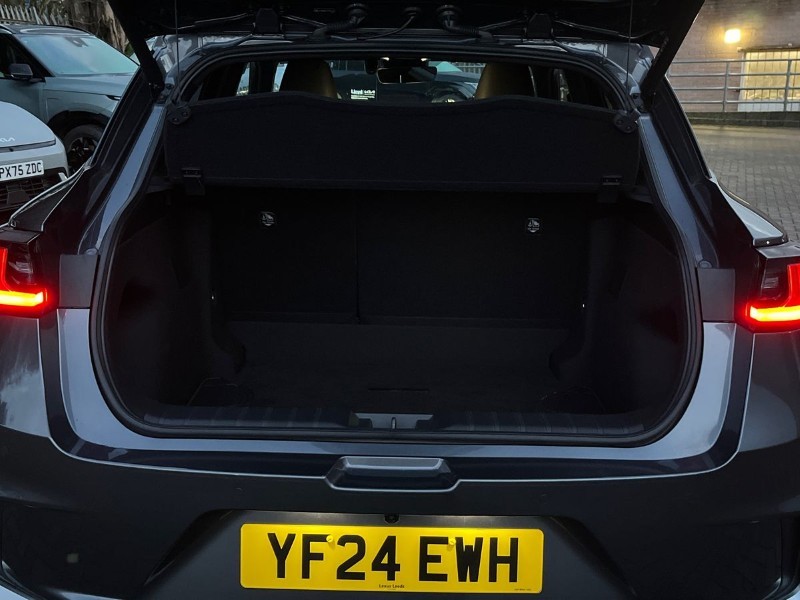 Used Lexus LBX 2024 for sale - 76980879: Photo 34